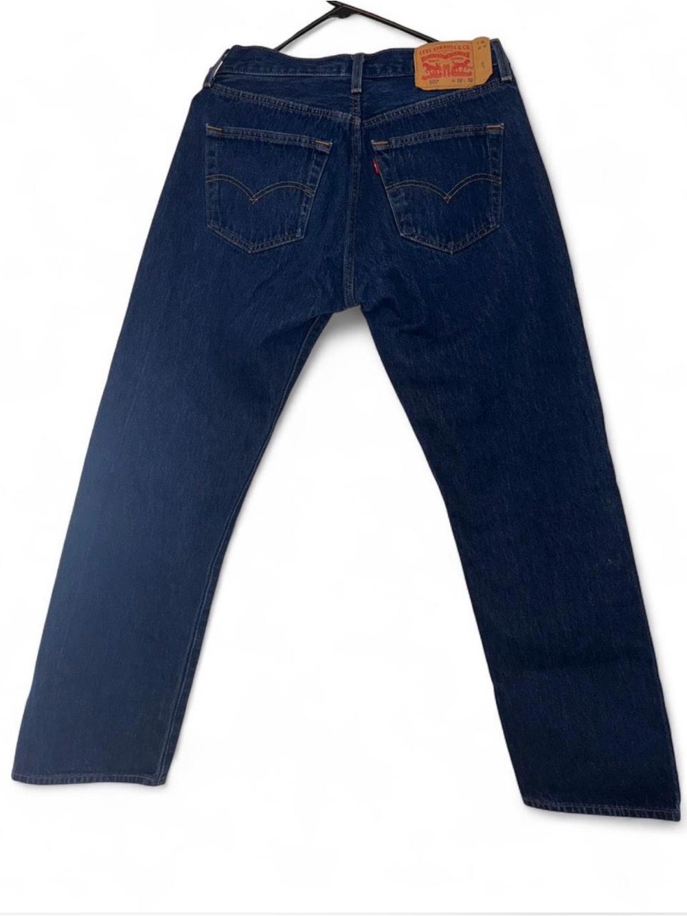 Levi's 501 Men’s Dark Blue Jeans with Tan Patch.
Size 32W 32L - Picture 3 of 9